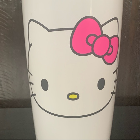 Hello Kitty Stainless Steel Insulated Travel Tumbler - Picture 3 of 8
